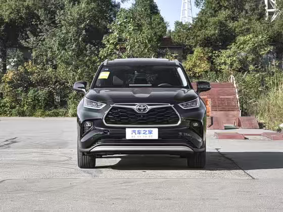 TOYOTA HIGHLANDER 2026