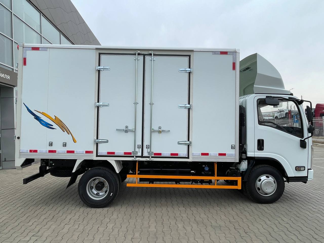 ISUZU ELF ES5