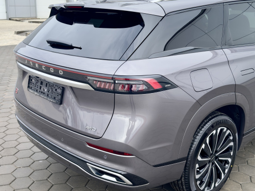 Jaecoo J8 2.0T DCT AWD Supreme (2024 год) 2025 год 